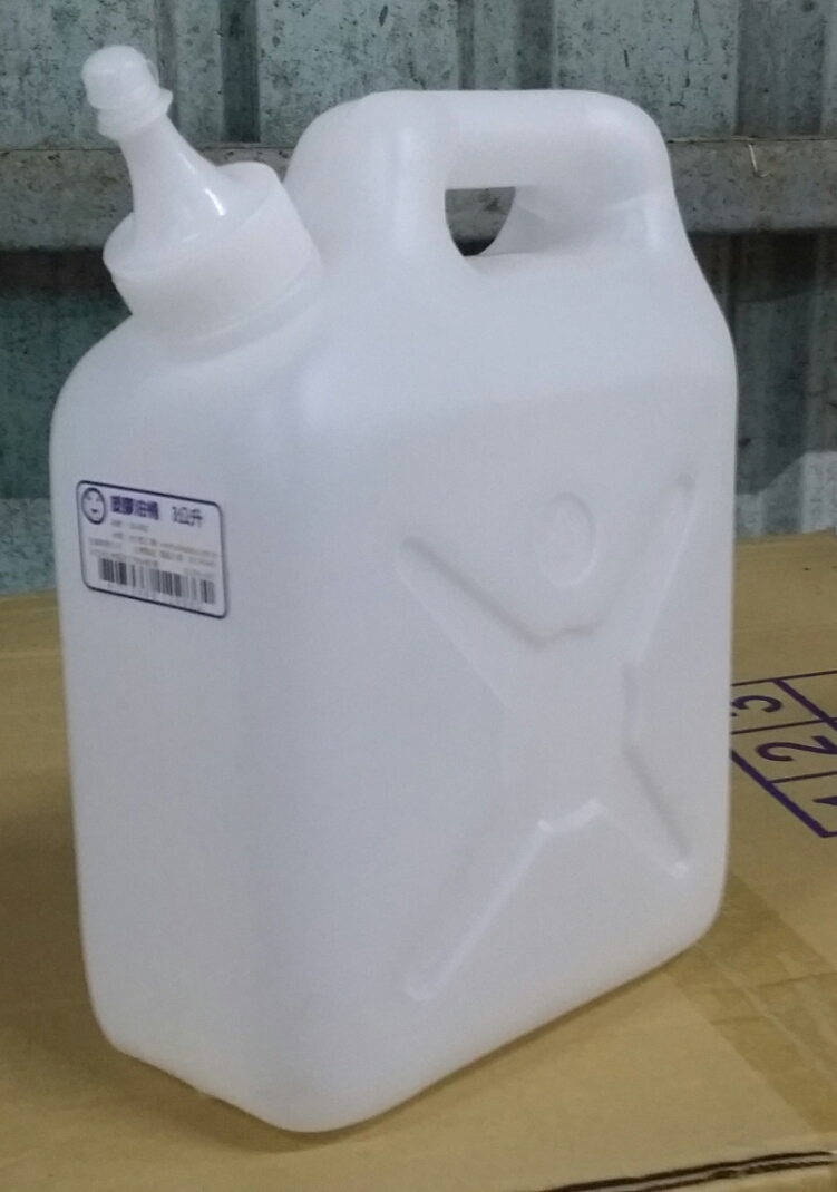 DS8002塑膠油桶3公升